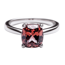 Malaya Garnet